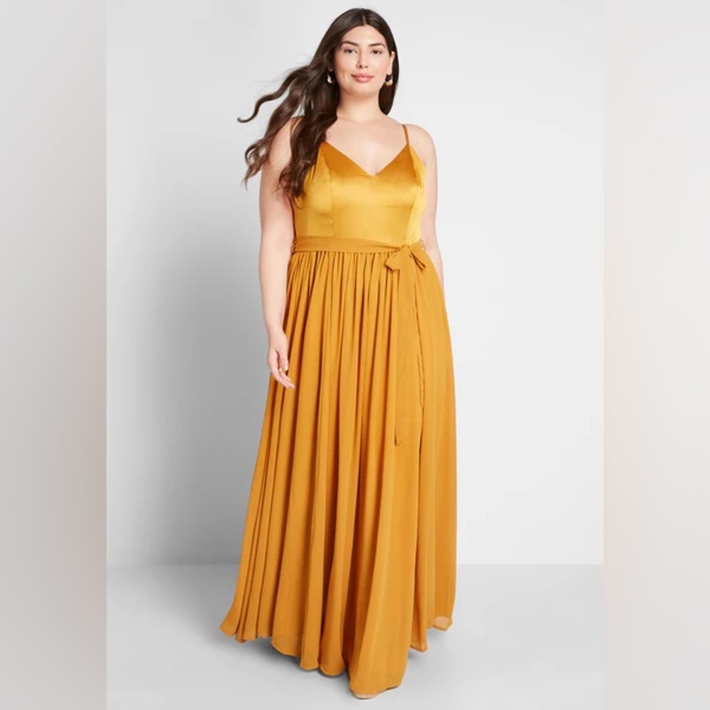 NWT ModCloth Meant to Be V-Neck Maxi Dress, Gold, 26W